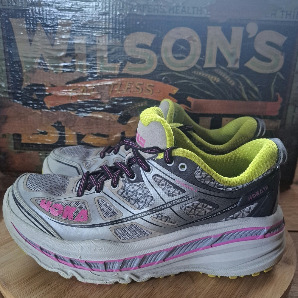 HOKA ONE ONE Stinson 3 ATR Trail Running Shoes Women’s Size 7 Pink Gray F10016F